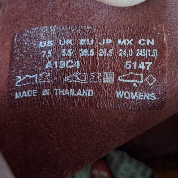 TIMBERLAND Earth Keepers Boots Burgundy Leather Suede Hiking Work Outdoors 7.5 - Picture 9 of 9